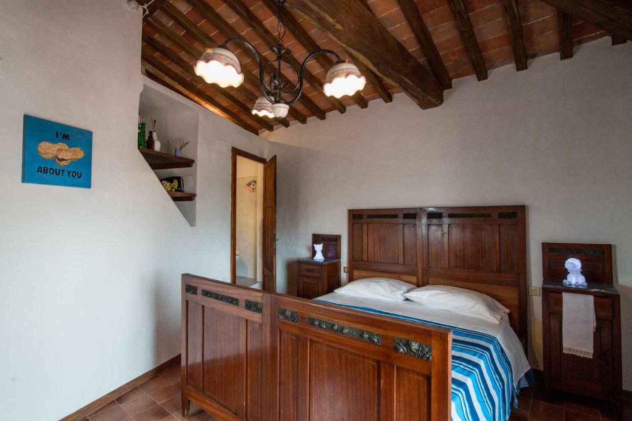 Art Rebus Tower In Tuscany Apartment Radda in Chianti Exterior foto