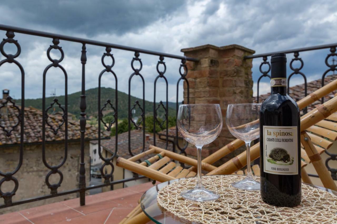 Art Rebus Tower In Tuscany Apartment Radda in Chianti Exterior foto